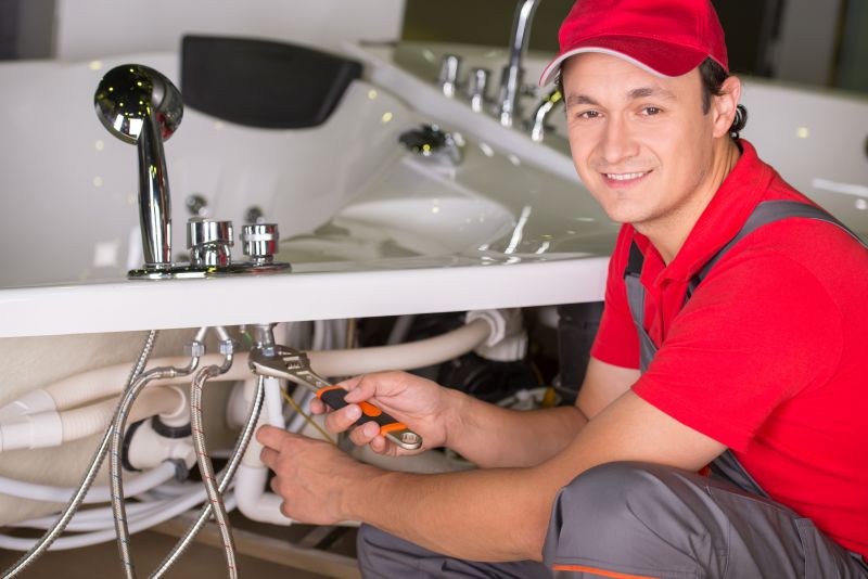 Top Bathtub Installation Companies in Lakewood, OH