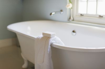 Top Bathtub Installation Companies in Sheffield Lake, OH